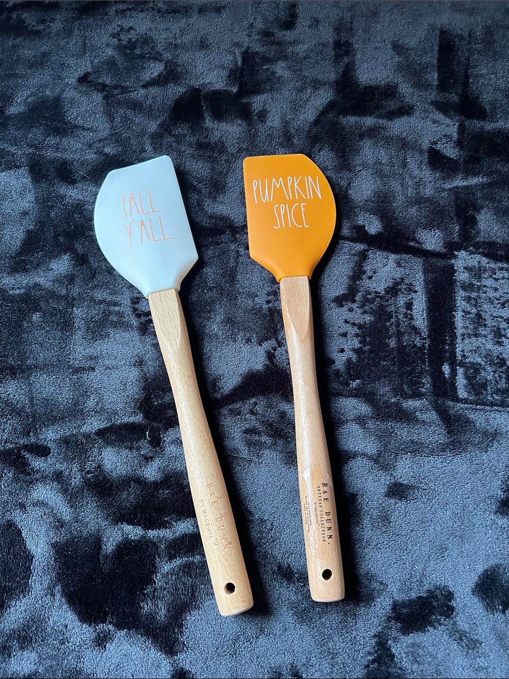 Rae Dunn Silicone Spatula Pair - Light Blue & Orange